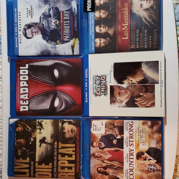 Other - Bundle of 6 Blu-Ray Movies  (New)